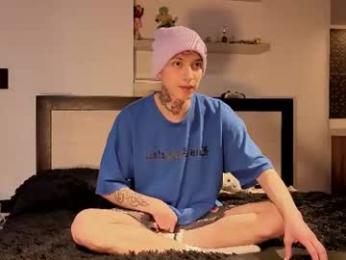 bumblubee — Chaturbate stream photo (Aug 2026)
