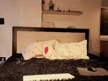 bumblubee — Chaturbate stream photo (Aug 2026)