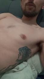 grosbaiseur23 — Cam4 stream photo (Apr 2026)