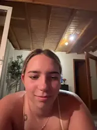 Naomi-Klein — Stripchat stream photo (Aug 2026)