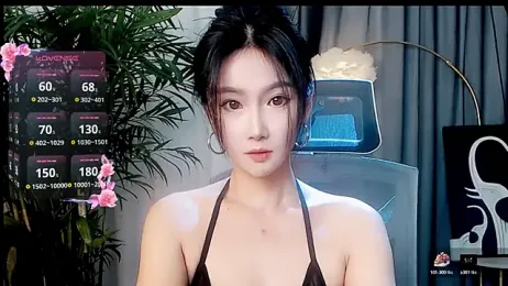 feifei-love — Stripchat stream photo (Oct 2025)