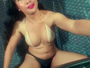 seductresstsjulia — modelo de webcam en línea en chaturbate