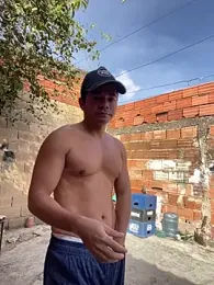 hotboys1924 — modelo de webcam en línea en stripchat