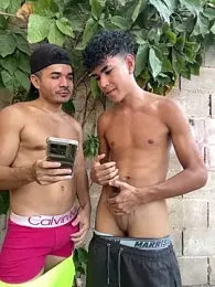hotboys1924 — modelo de webcam en línea en stripchat