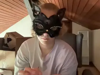 Domina_Cat — Stripchat stream photo (Jun 2025)