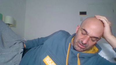 ilciuciu20 — Cam4 stream photo (May 2026)