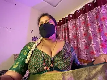 LouleyRani_ — Stripchat stream photo (Jun 2026)