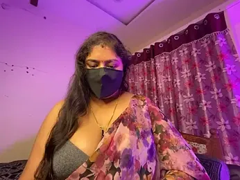 LouleyRani_ — Stripchat stream photo (Jun 2026)