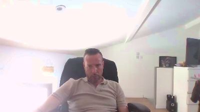 pierre752 — Cam4 stream photo (May 2026)