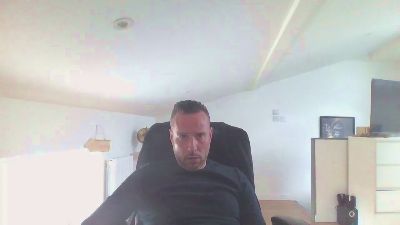 pierre752 — Cam4 stream photo (May 2026)