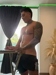 Dominiofit — Stripchat stream photo (Aug 2026)