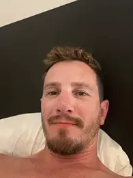 Oliverhnt — Stripchat stream photo (Jun 2026)