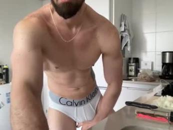 franco03952 — modelo de webcam en línea en chaturbate