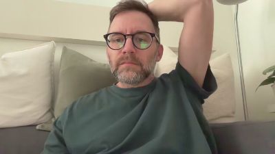 Cheatingdaddy — Cam4 stream photo (Apr 2026)