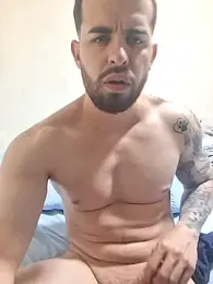 Cubanotatuado — Stripchat stream photo (Apr 2026)