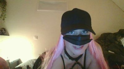 JoliesVices — Cam4 stream photo (Feb 2026)