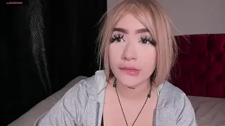 akirahattori — modelo de webcam en línea en stripchat