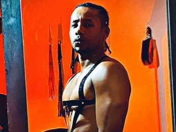 AlejoHunter — modelo de webcam en línea en livejasmin