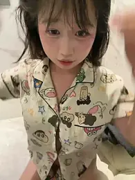 xiaozhu-668 — modelo de webcam en línea en stripchat