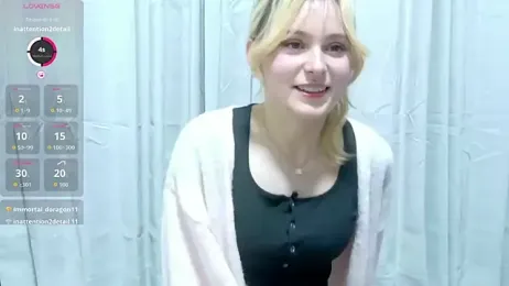 e_ri_ka93 — modelo de webcam en línea en stripchat