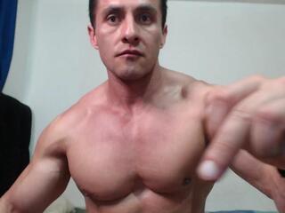 Edde Max — Flirt4free stream photo (Apr 2026)