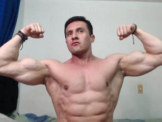 Edde Max — Flirt4free stream photo (Apr 2026)