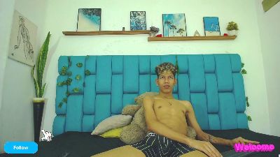 Hot_Boys_Latino — modelo de webcam en línea en cam4