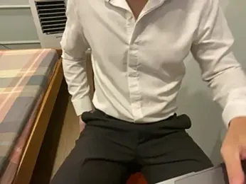 17Komodo — Stripchat stream photo (Jul 2026)