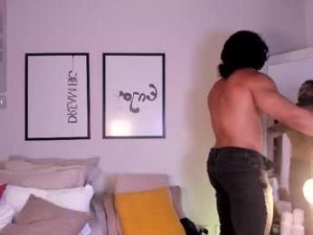 maxstrong01 — Chaturbate stream photo (Mar 2026)