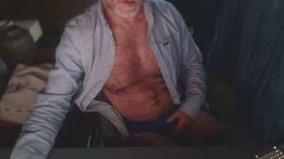 ptibear1 — modelo de webcam en línea en cam4