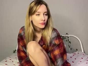 hot_n_coldd — Chaturbate stream photo (Feb 2026)