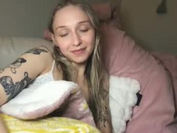 rosepuzzy69 — Chaturbate stream photo (Feb 2026)