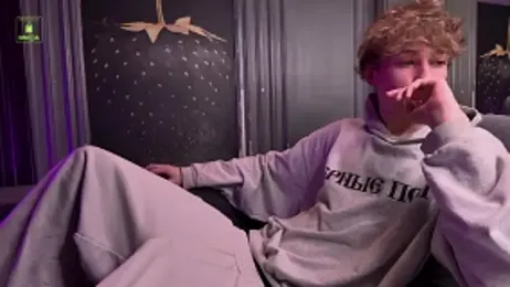 Kevin_Garsia — modelo de webcam en línea en stripchat