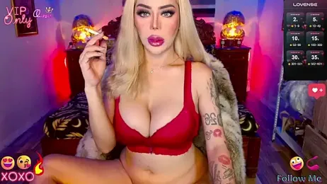 _QueenGoddess_ — Stripchat stream photo (Apr 2026)