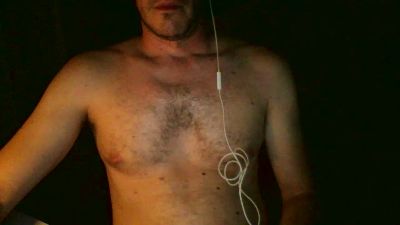 alesexy198 — Cam4 stream photo (Aug 2026)