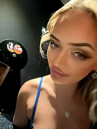 lollylicious22 — Stripchat stream photo (Sep 2025)