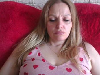 AngelAlone — Bongacams stream photo (Apr 2026)