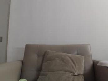 callme_kim — Chaturbate stream photo (Mar 2026)