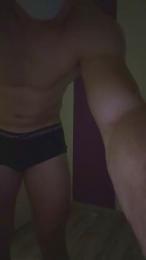 Tombeurpro — modelo de webcam en línea en cam4