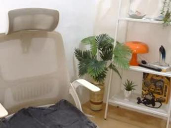 averageuncut1 — Chaturbate stream photo (Aug 2026)