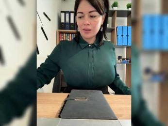 ANN_FOX — modelo de webcam en línea en bongacams