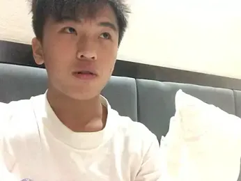 cyj860 — modelo de webcam en línea en stripchat
