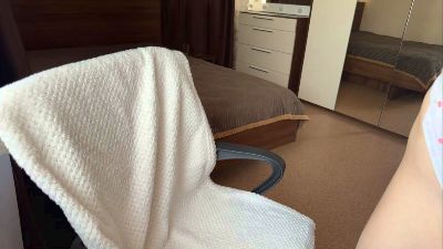 TinaScarlet — Cam4 stream photo (Apr 2026)