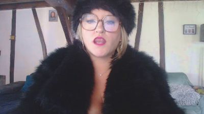 sexyglam — Cam4 stream photo (May 2026)