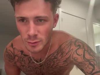 bigjonnnnnn — modelo de webcam en línea en chaturbate
