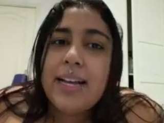 sheeylaroee — modelo de webcam en línea en camsoda