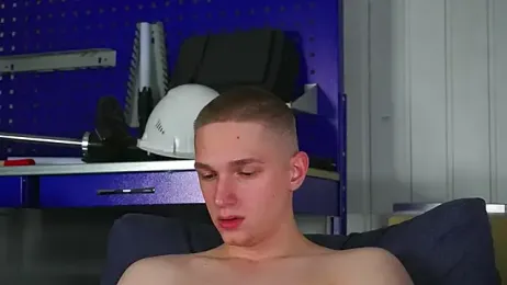 dustyn_fox — Stripchat stream photo (Mar 2026)