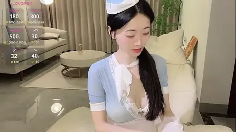 kulomiyee — Stripchat stream photo (May 2026)