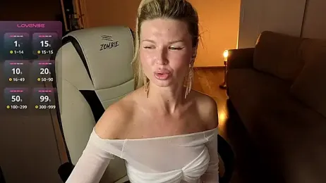 AngelMiaM — Stripchat stream photo (Aug 2026)