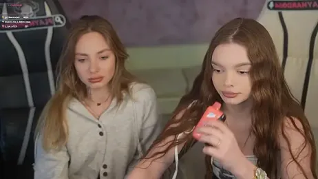 Zlata_Sky — modelo de webcam en línea en stripchat